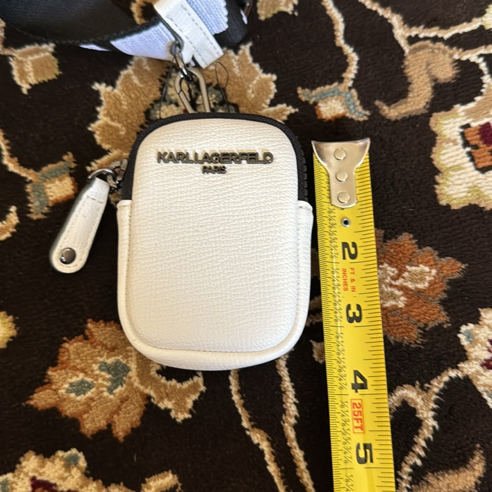 Karl Lagerfeld Maybelle Double Zip White Iridescent Crossbody Camera
Bag - Picture 16 of 17